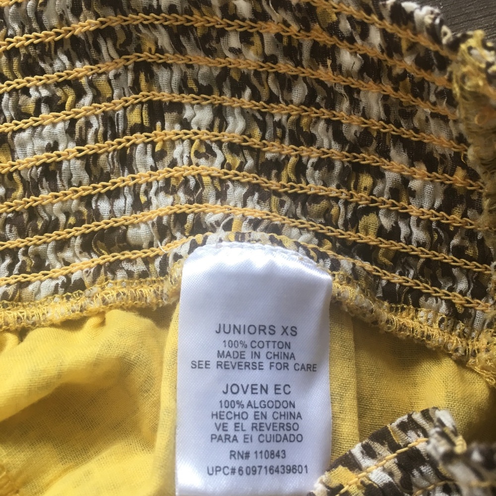 Yellow Printed Ruffle Mini 🌻🌞 XS - Picture 4 of 4